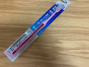 　LION　クリニカアドバンテージ　歯ブラシ4列超コンパクト